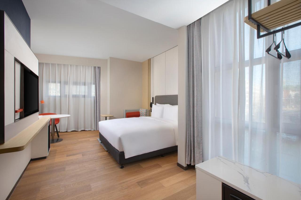 Holiday Inn Express Beijing Yizhuang Center By Ihg Exterior photo